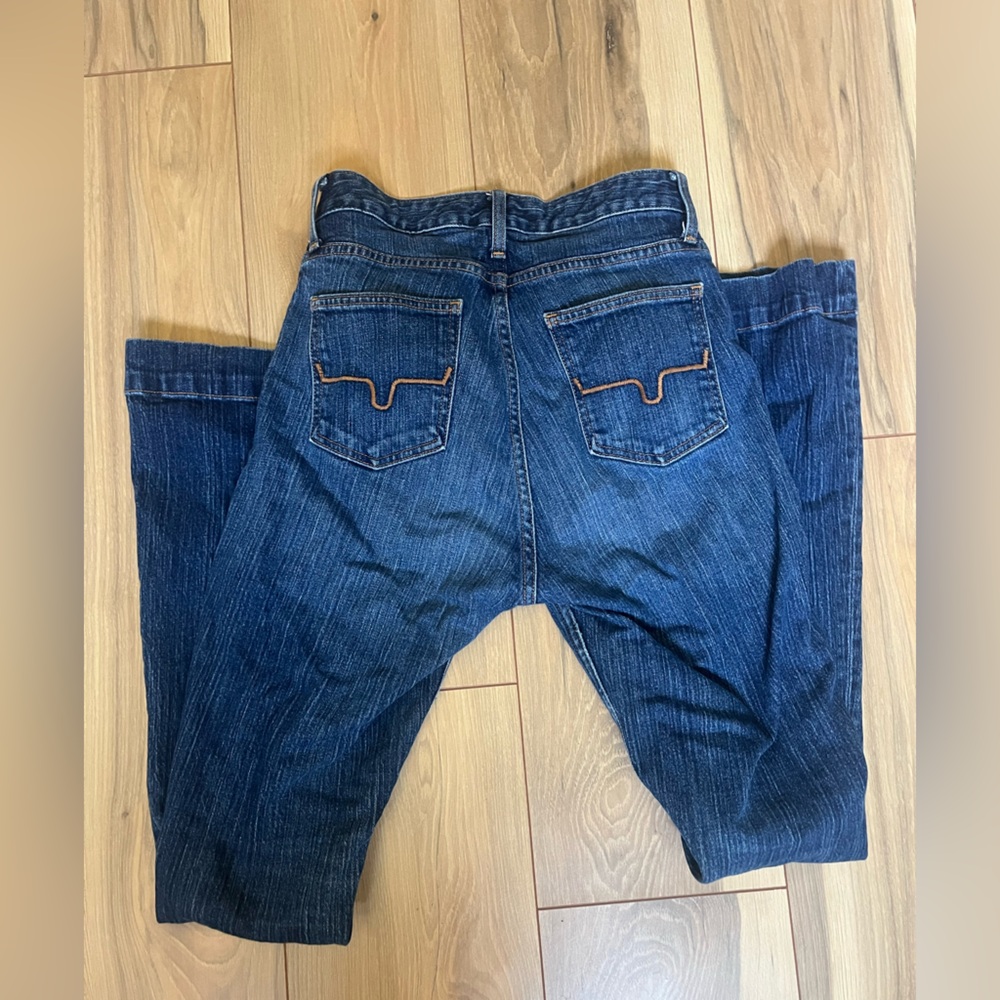 Jennifer Kimes Jeans 4/32